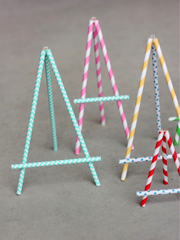 Easy DIY Paper Straw Easel Craft