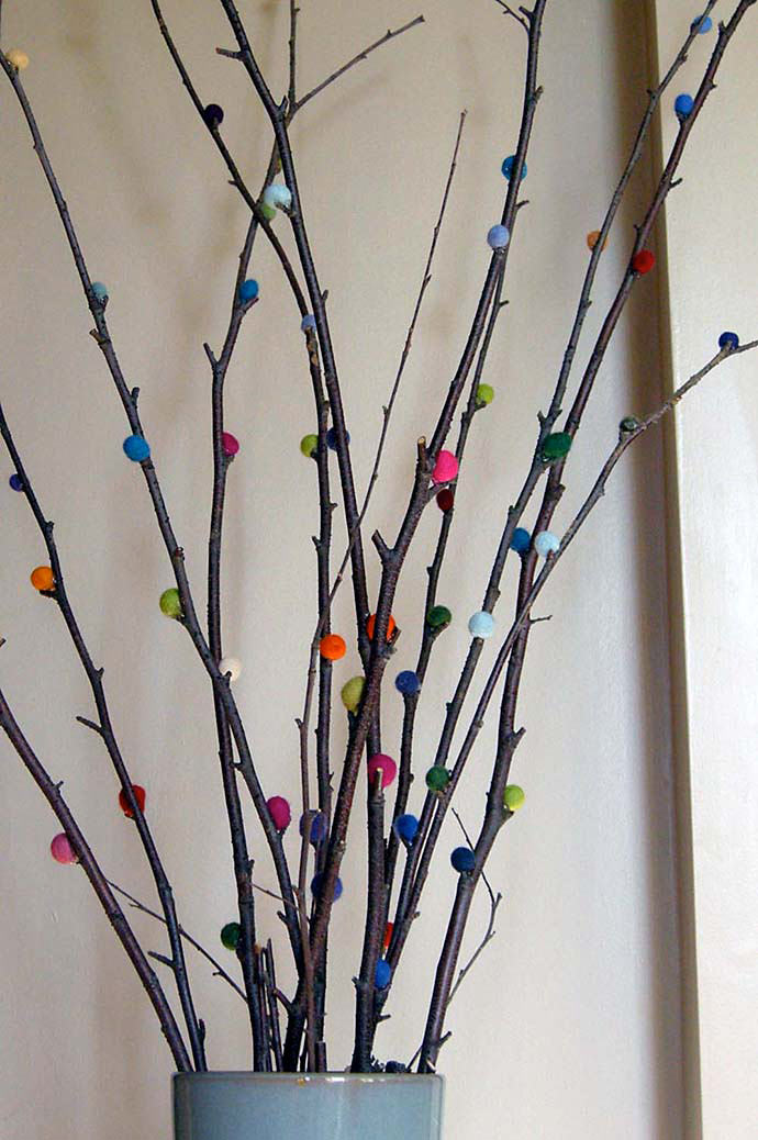 DIY Pom Pom Tree