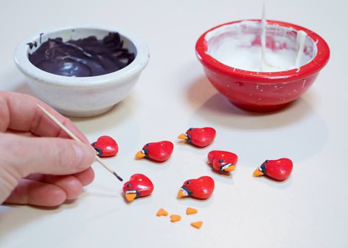 DIY Hot Cocoa Critters Winter Cardinals