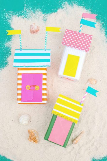 Super Cute DIY Mini Beach Bungalow Gift Wrap