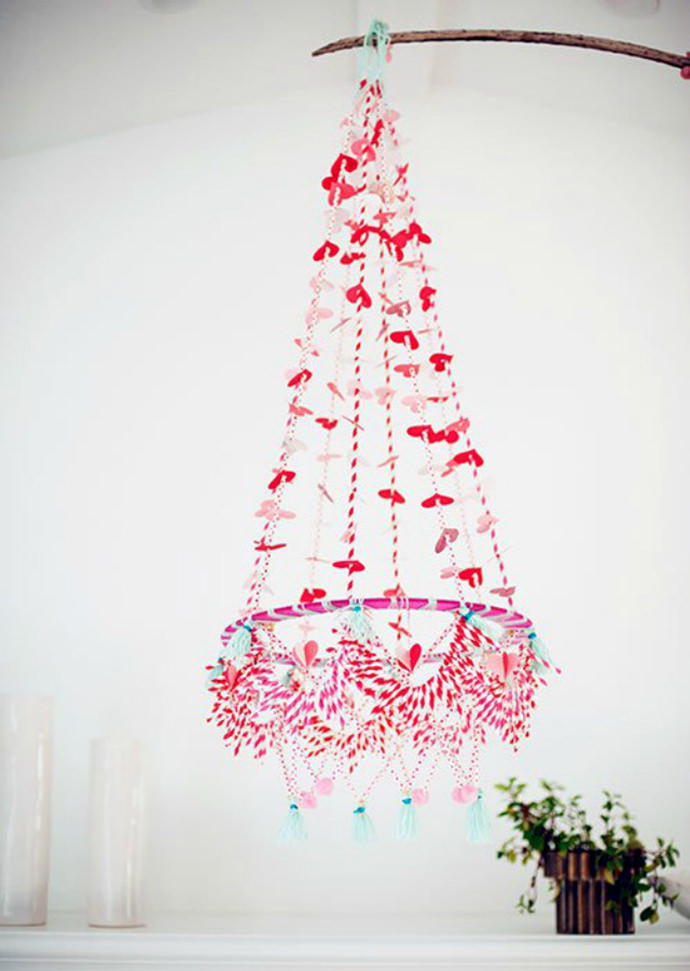 DIY Paper Straw Hanging Chandelier 