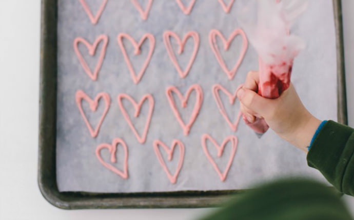 White Chocolate Heart Treat Toppers