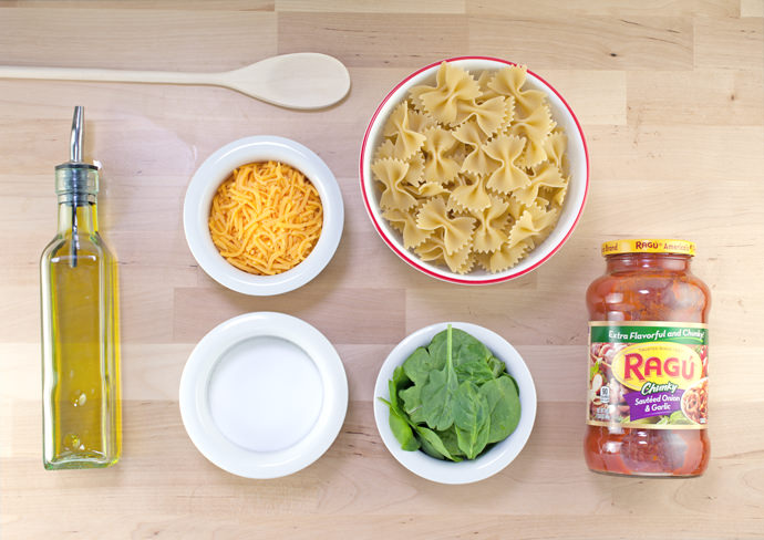 One-Pot Bow Tie Pasta Ingredients