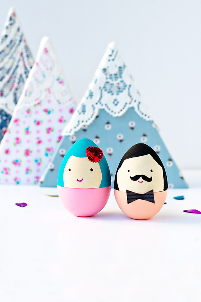 DIY Mr. and Mrs. Egg (via Say Yes)