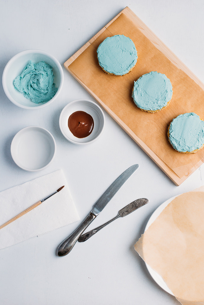 Robin's Egg Blue Mini Cakes Recipe