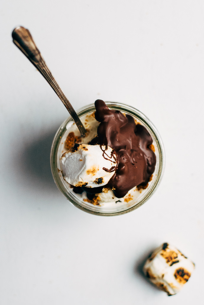 S'Mores Ice Cream Sundaes