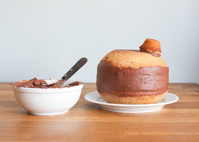 "Mom's the Bomb" Mother's Day Cake 