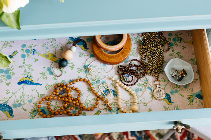 DIY Waverly Fabric Drawer Lining