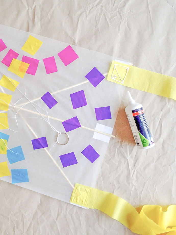 How to make a Japanese Kite: Step 9