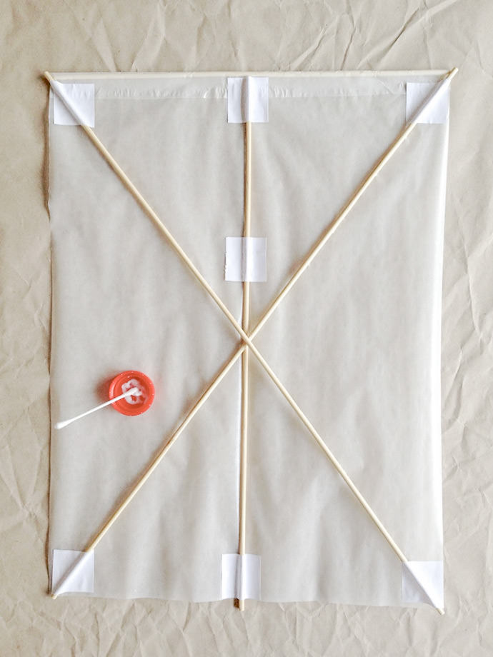 How to make a Japanese Kite: Step 3