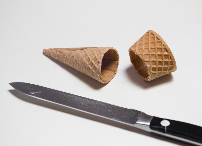 Easy Bake Neapolitan Brownie Ice Cream Cones 