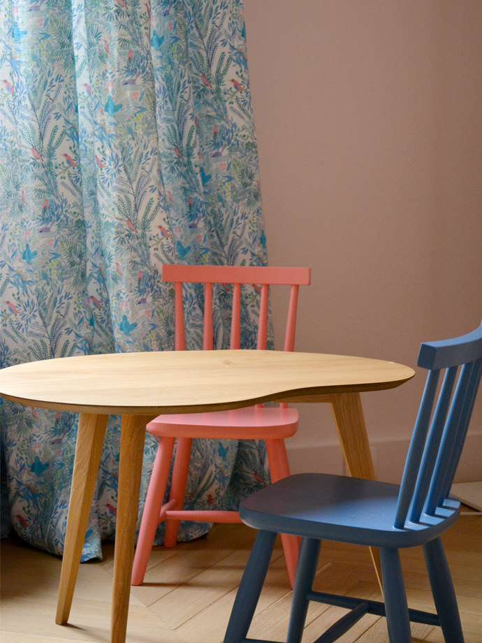 Little Cabari Table and Chairs