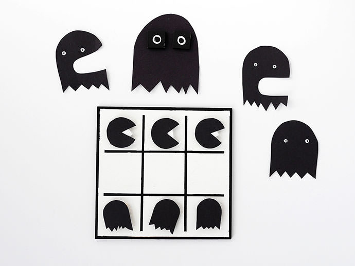 Halloween Printable: DIY Tic-Tac-Pac-Man Game