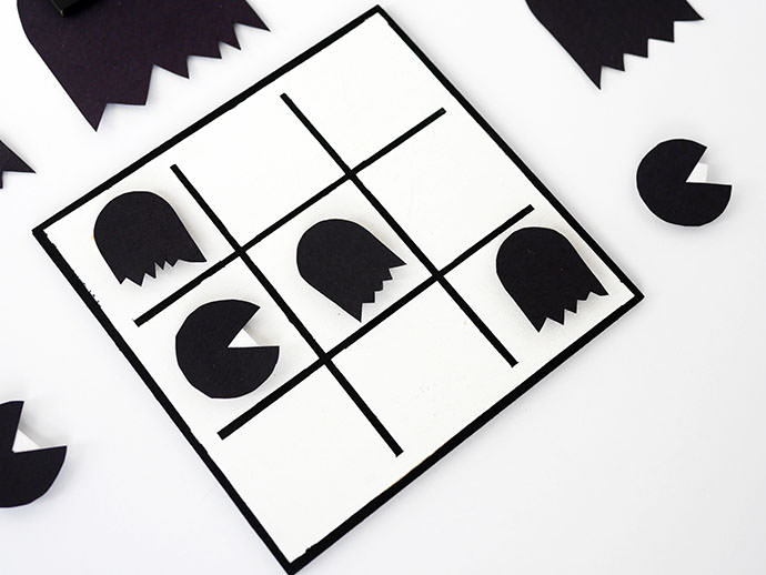 Halloween Printable: DIY Tic-Tac-Pac-Man Game