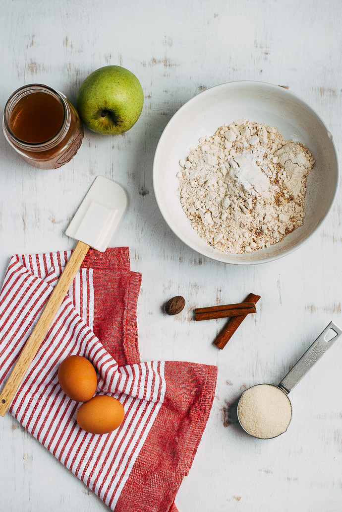 Recipe: Baked Apple Cider Mini Donuts