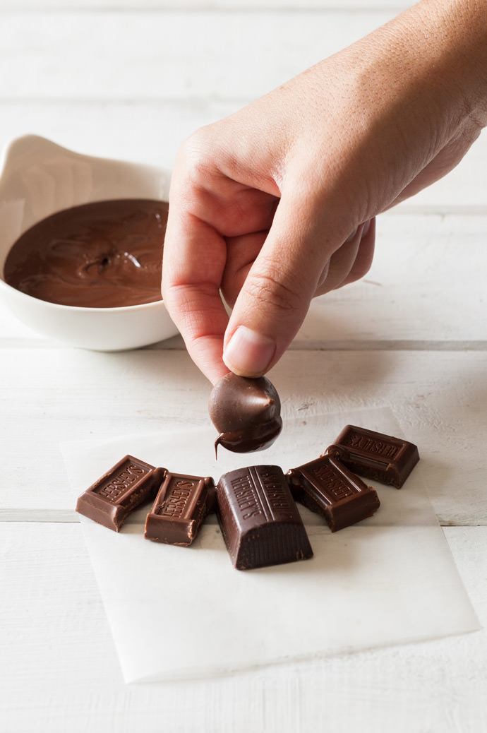 Mini Chocolate Bats