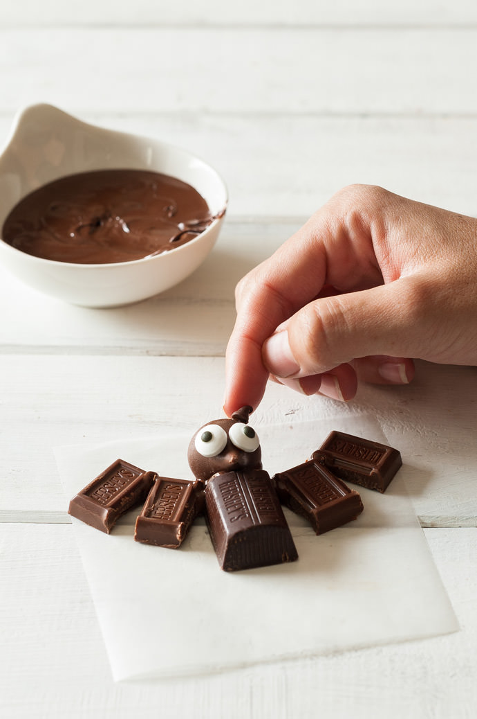 Mini Chocolate Bats