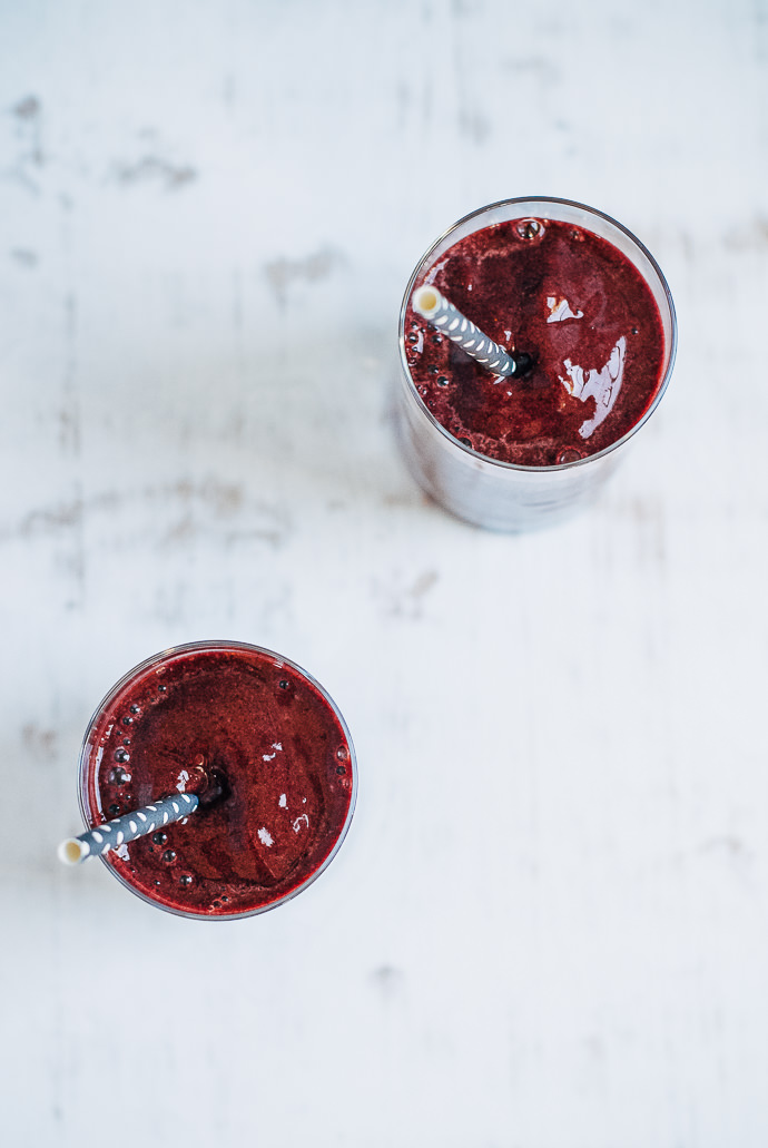 Blueberry Chocolate Smoothies