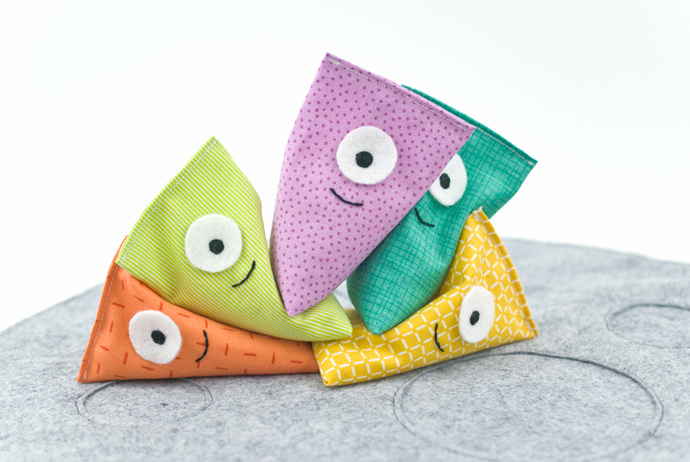 Sew a Silly Alien Game for Intergalactic Fun