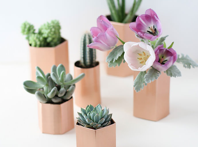 5 Minute Copper Planters, tutorial via Curbly