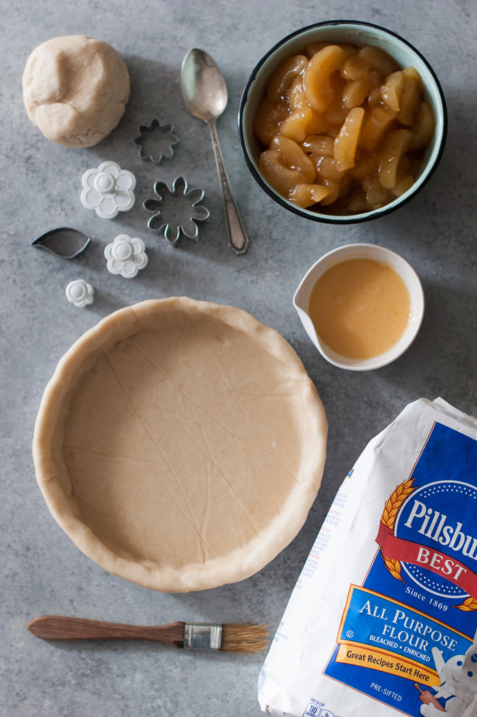 Edible Flower Pie Crust Tutorial