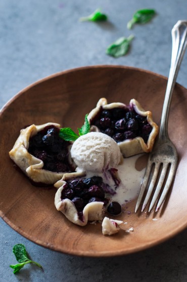 Recipe: Mini Blueberry & Honey Galettes