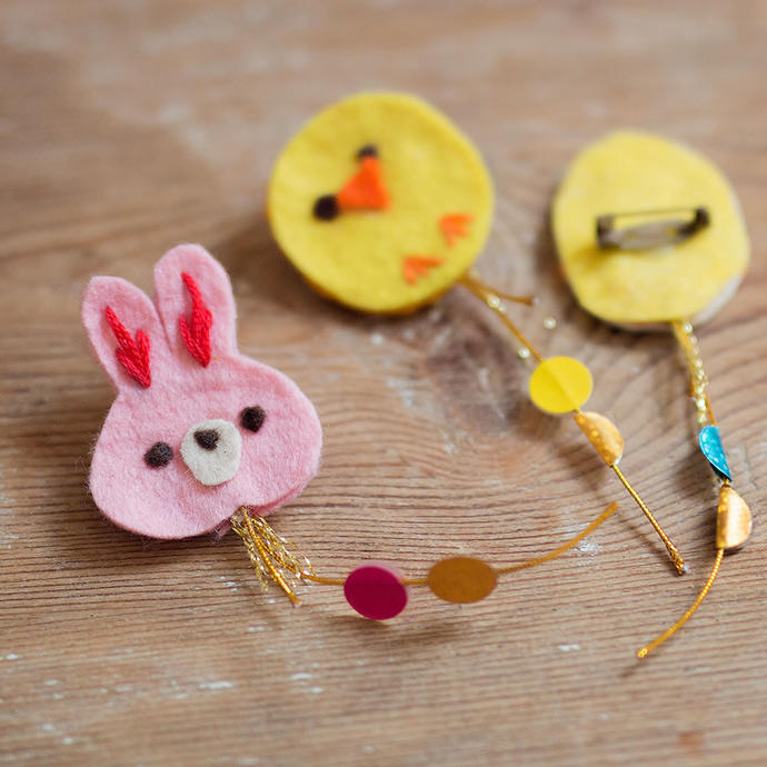 DIY Easter Kite Brooches