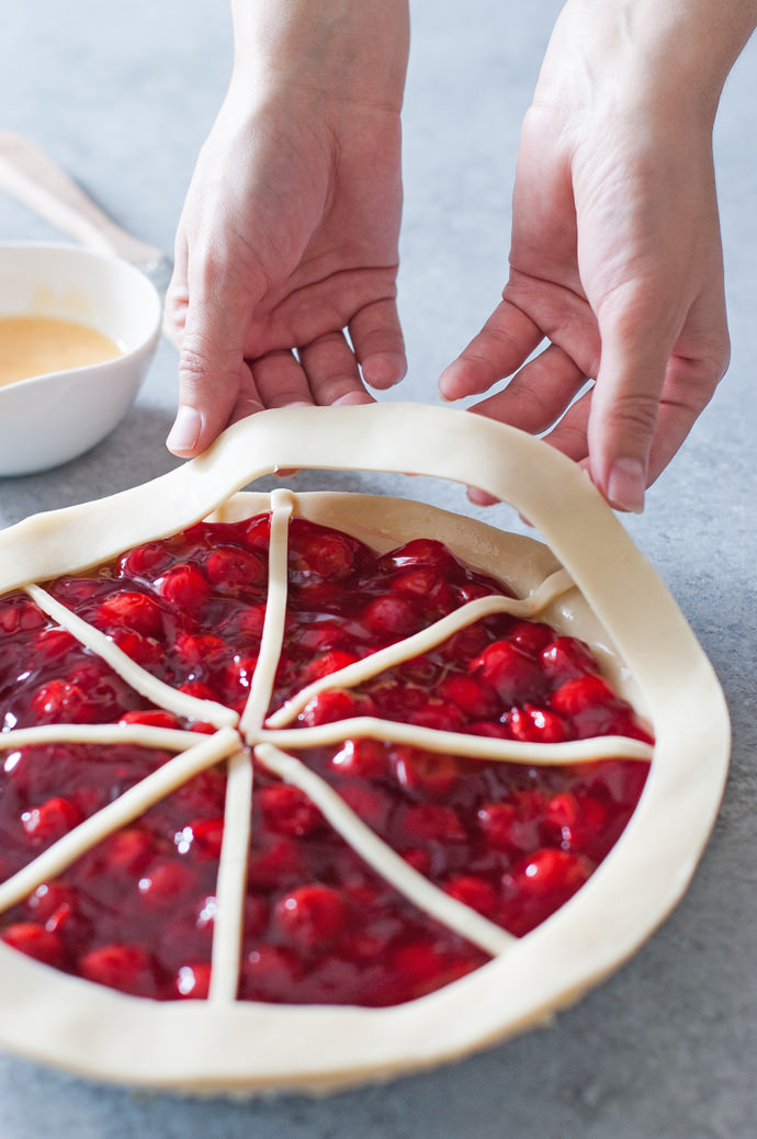 Ferris Wheel Pie Crust Tutorial