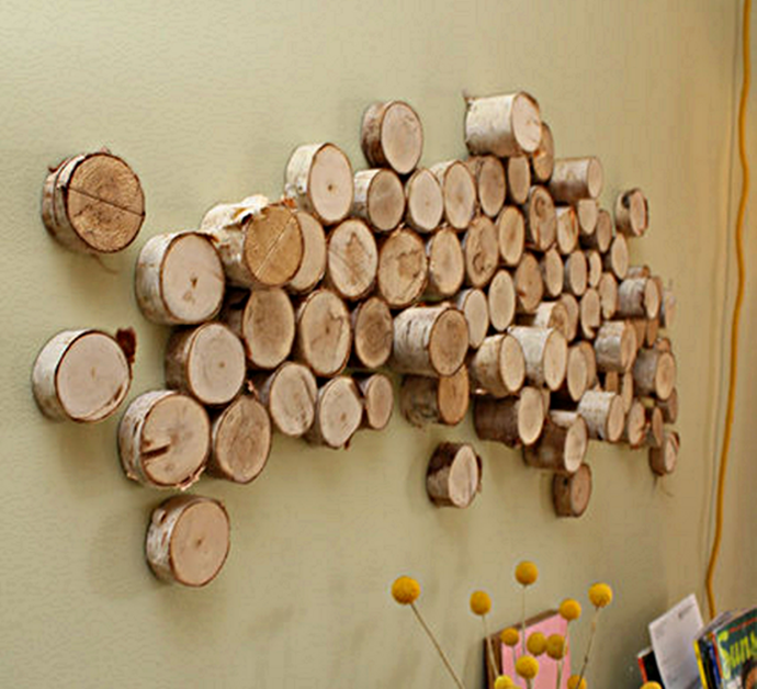 Wood Slice Wall Art, tutorial via Curbly