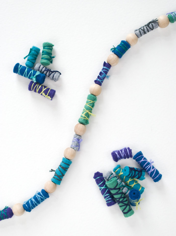 DIY Felt Beaded Necklace 