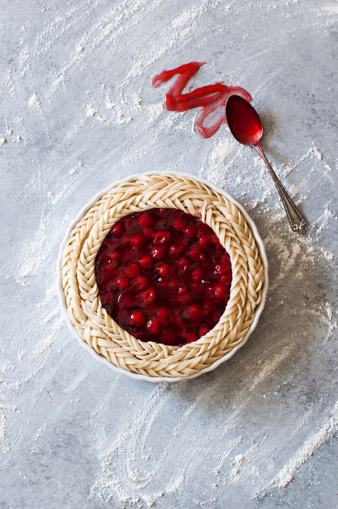 Fishtail Braid Pie Crust Tutorial