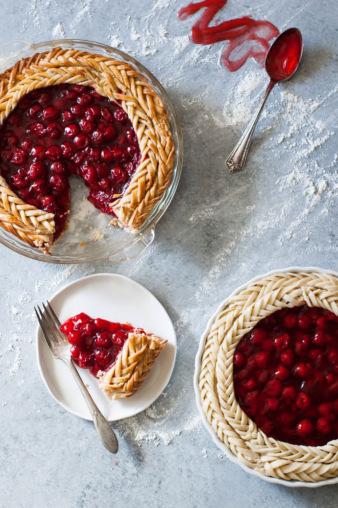 Fishtail Braid Pie Crust Tutorial