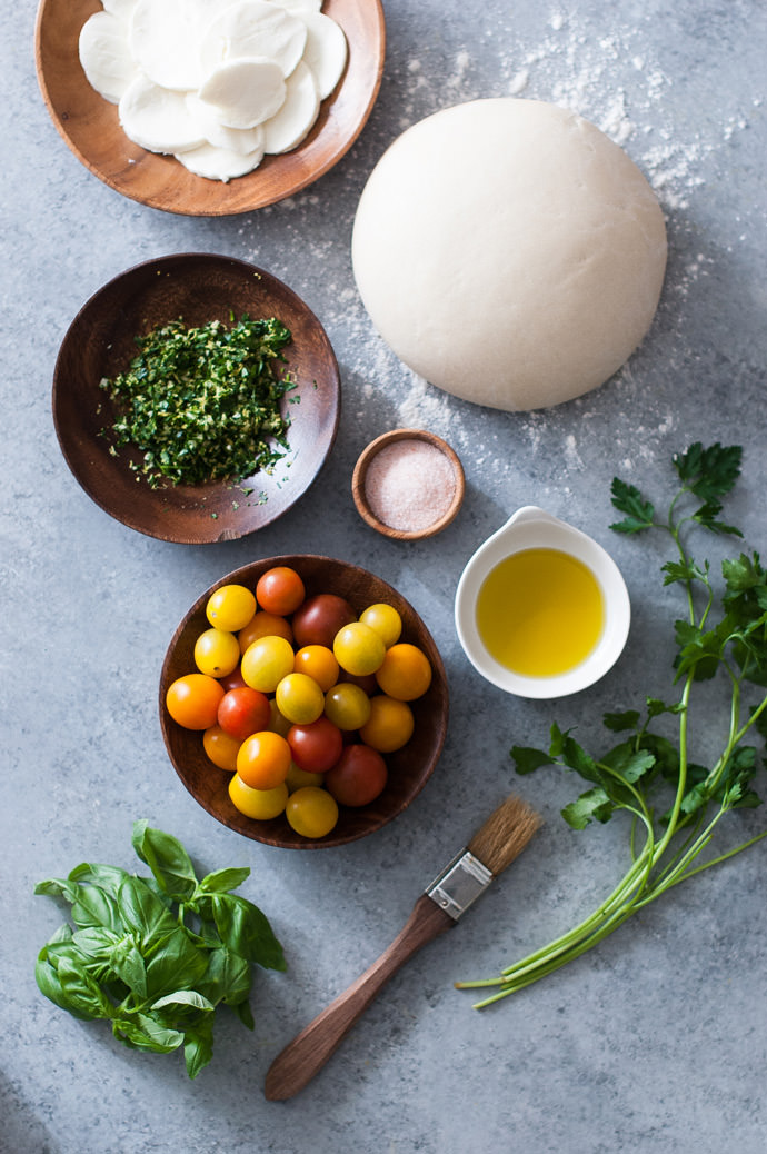 Recipe: Mini Garden Pizzas