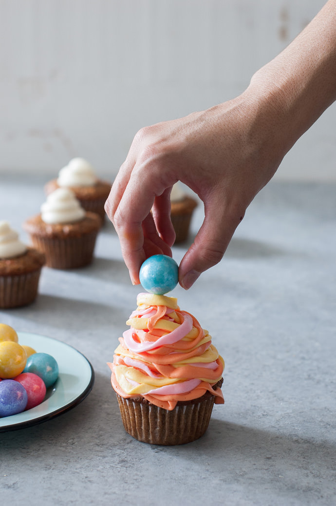 Ribbon Frosted Carrot Cake Cupcakes