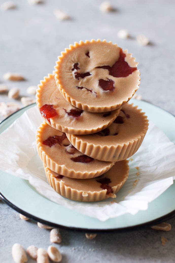 Homemade Peanut Butter and Jelly Cups Recipe