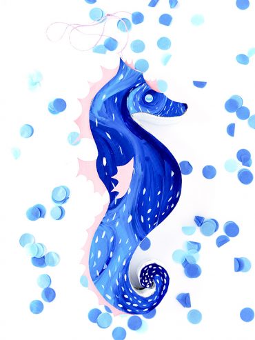 DIY Seahorse Pinata - Perfect for a kid's party!