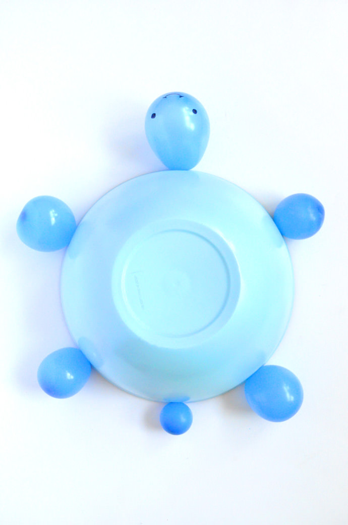 DIY Balloon Turtle Toys