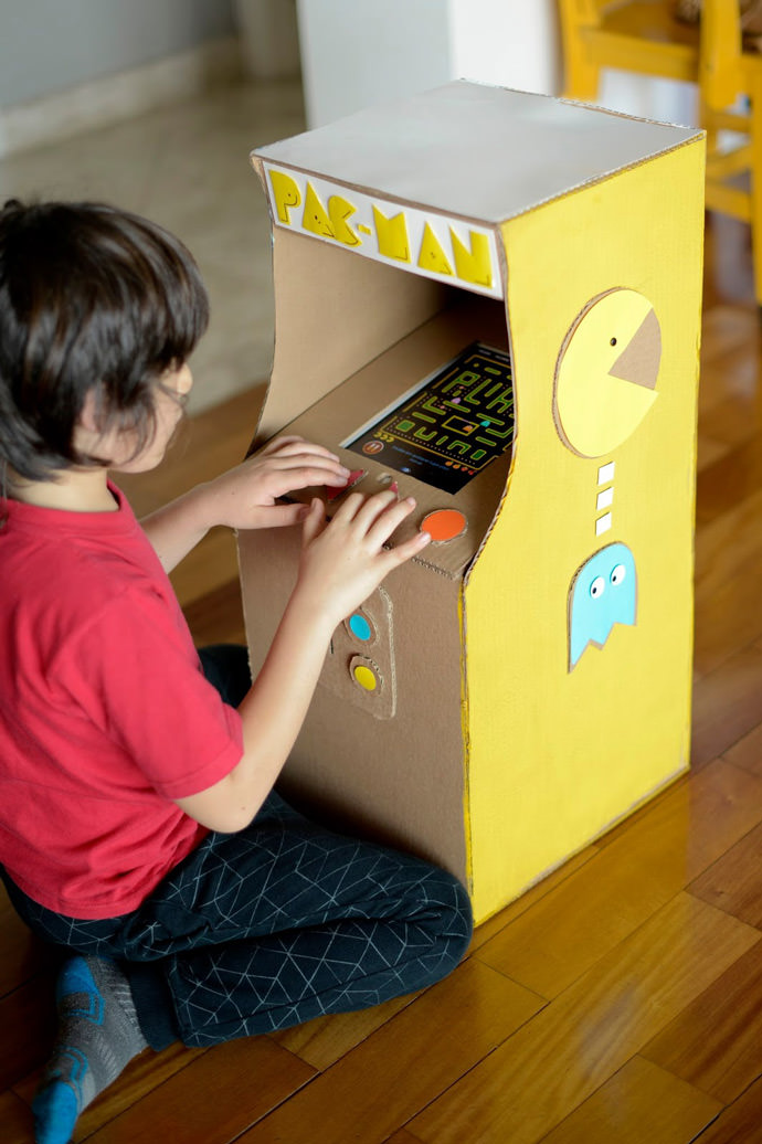 Cardboard Arcade: DIY Pac Man Game