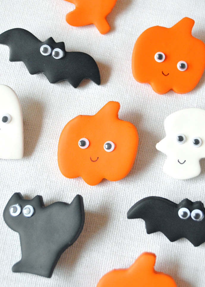 DIY Clay Halloween Pins