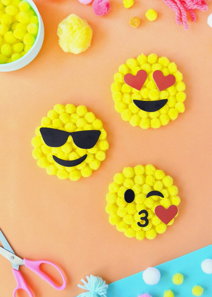 DIY Emoji Pom Pom by Number