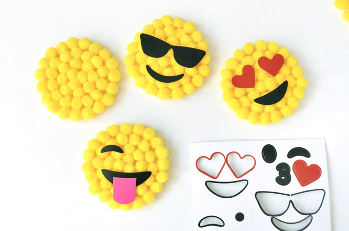 DIY Emoji Pom Pom by Number