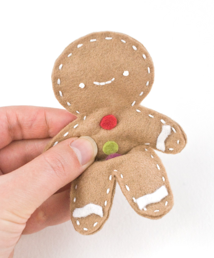 DIY Posable Felt Gingerbread People