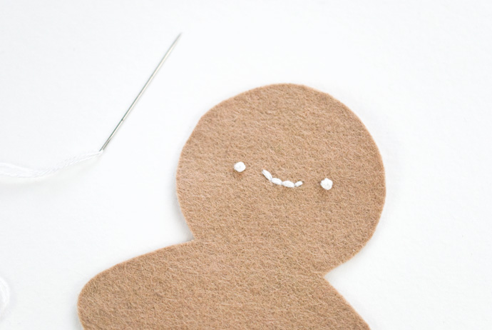 DIY Posable Felt Gingerbread People