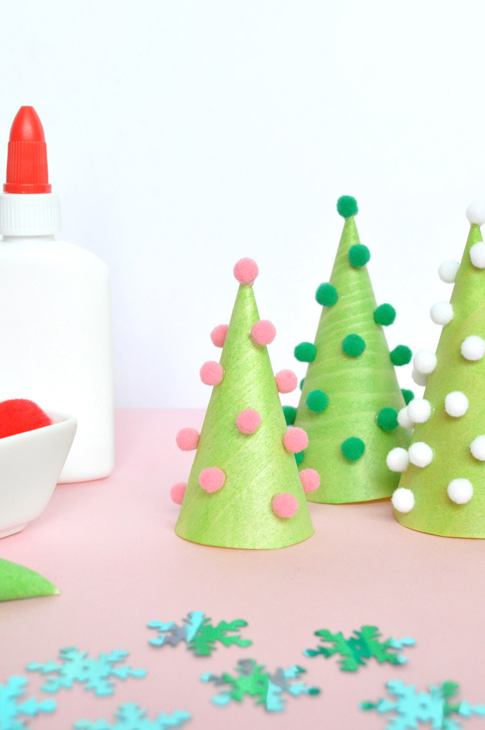 DIY Wooden Christmas Trees