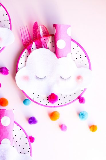 DIY St. Patrick's Day No-Sew Cloud Utensil Pockets