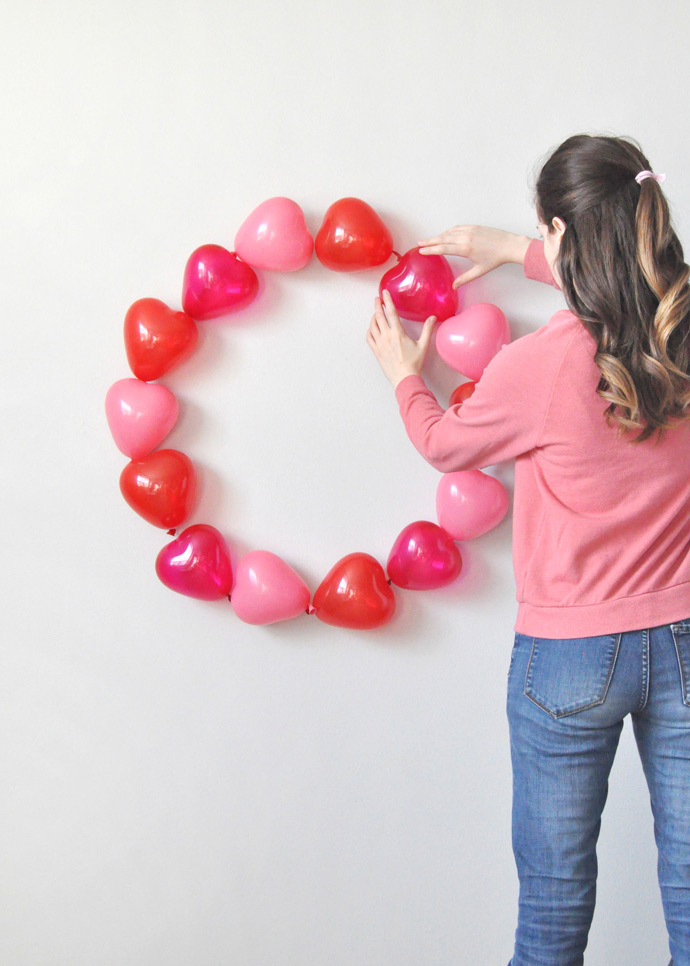 Valentine's Day Balloon Wreath