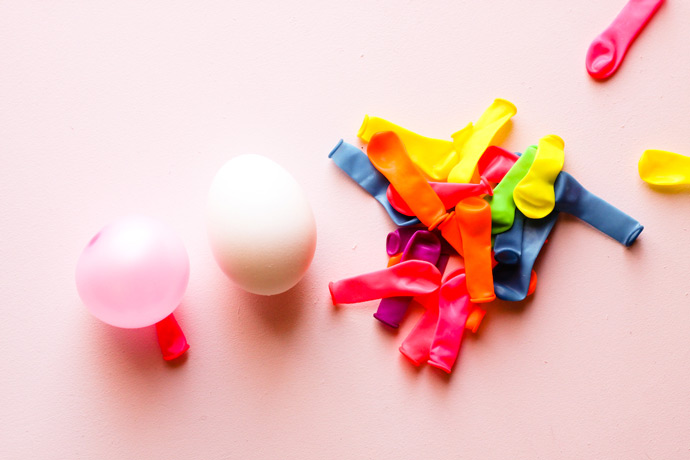 DIY Rainbow Balloon Cake Topper