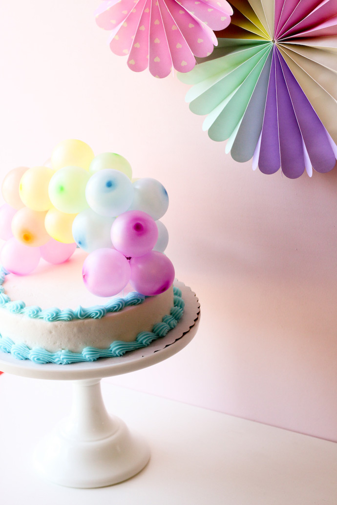 DIY Rainbow Balloon Cake Topper