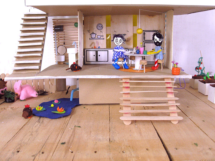 How to Make an Off-the-Grid Dollhouse: Part 5