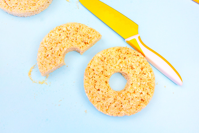 DIY Happy Rainbow Rice Krispie Treats